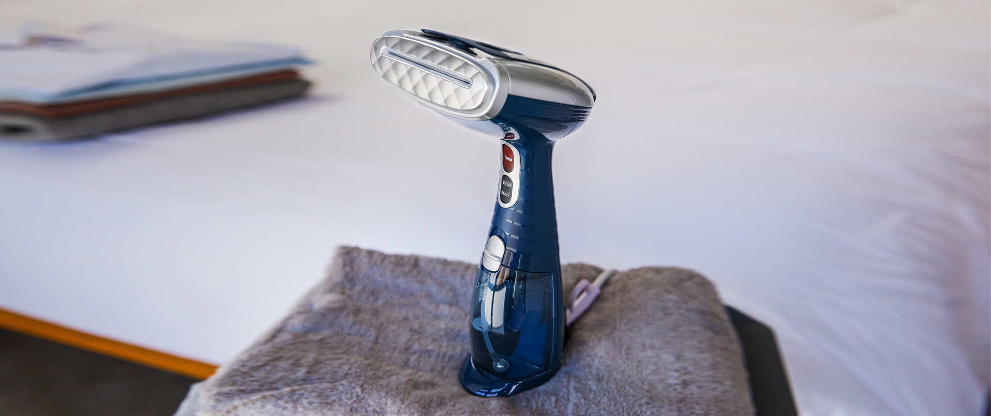 TURBO EXTREME STEAM® Handheld Fabric Steamer